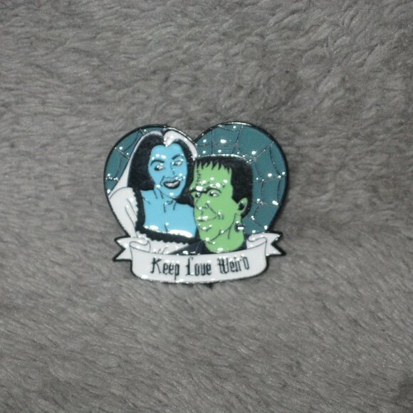 Frankenstein Keep Love Weird Metal Enamel Pin 251038A2 - Picture 1 of 8